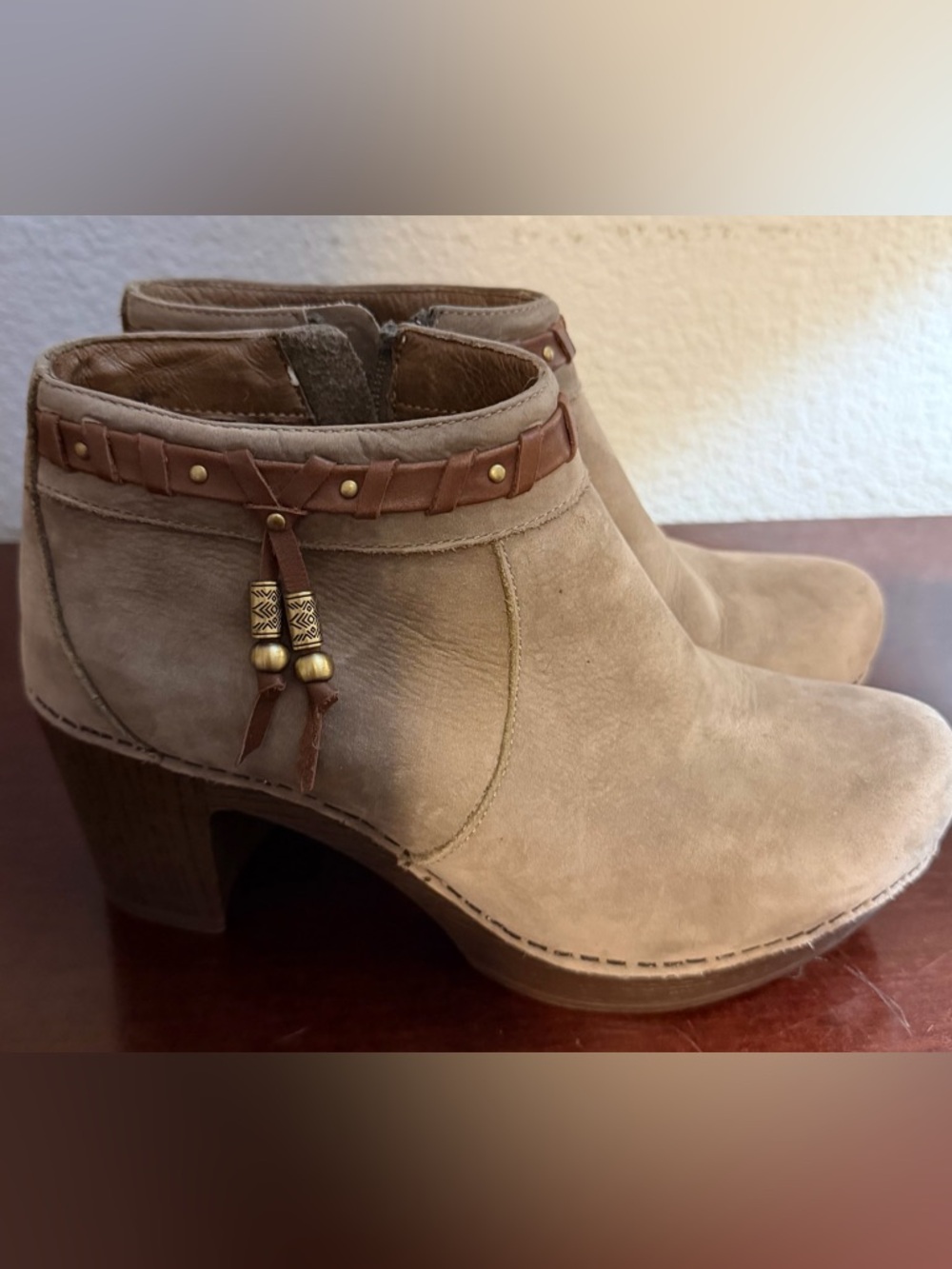 Dansko Dabney Ankle Boots Taupe Nubuck Leather Size 37 (US 6.5–7) Western Accent